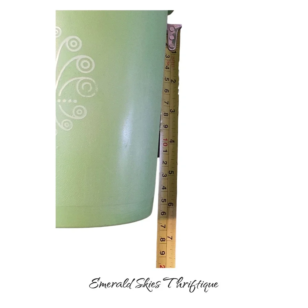Vintage Tupperware Green Canister 811-4 with Lid. Free shipping